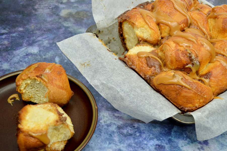 Salted Caramel Tear And Share Bread