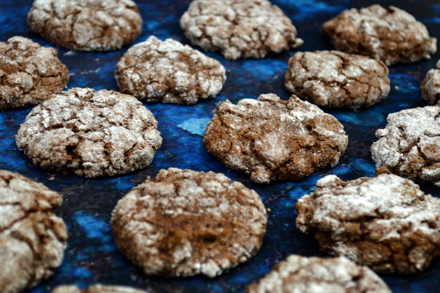 Chocolate Crinkle Cookies small