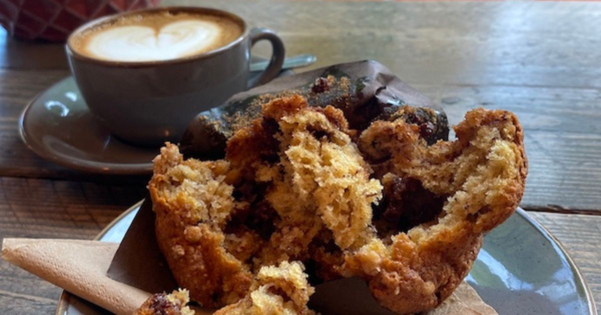 Choc chip banana muffin